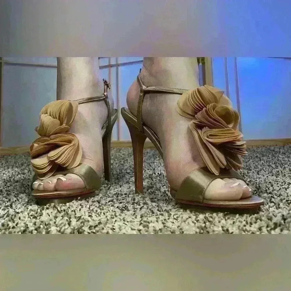 Badgley Mischka Shoes - Badgley Mischka Randee sz 10M